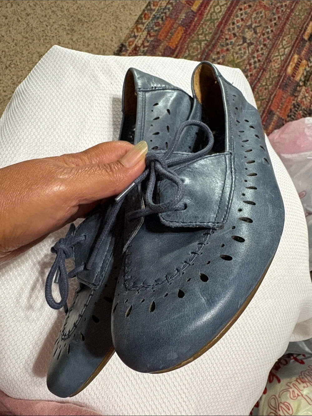 Born Women's Slate Blue Leather Perforated Lace-Up Flats